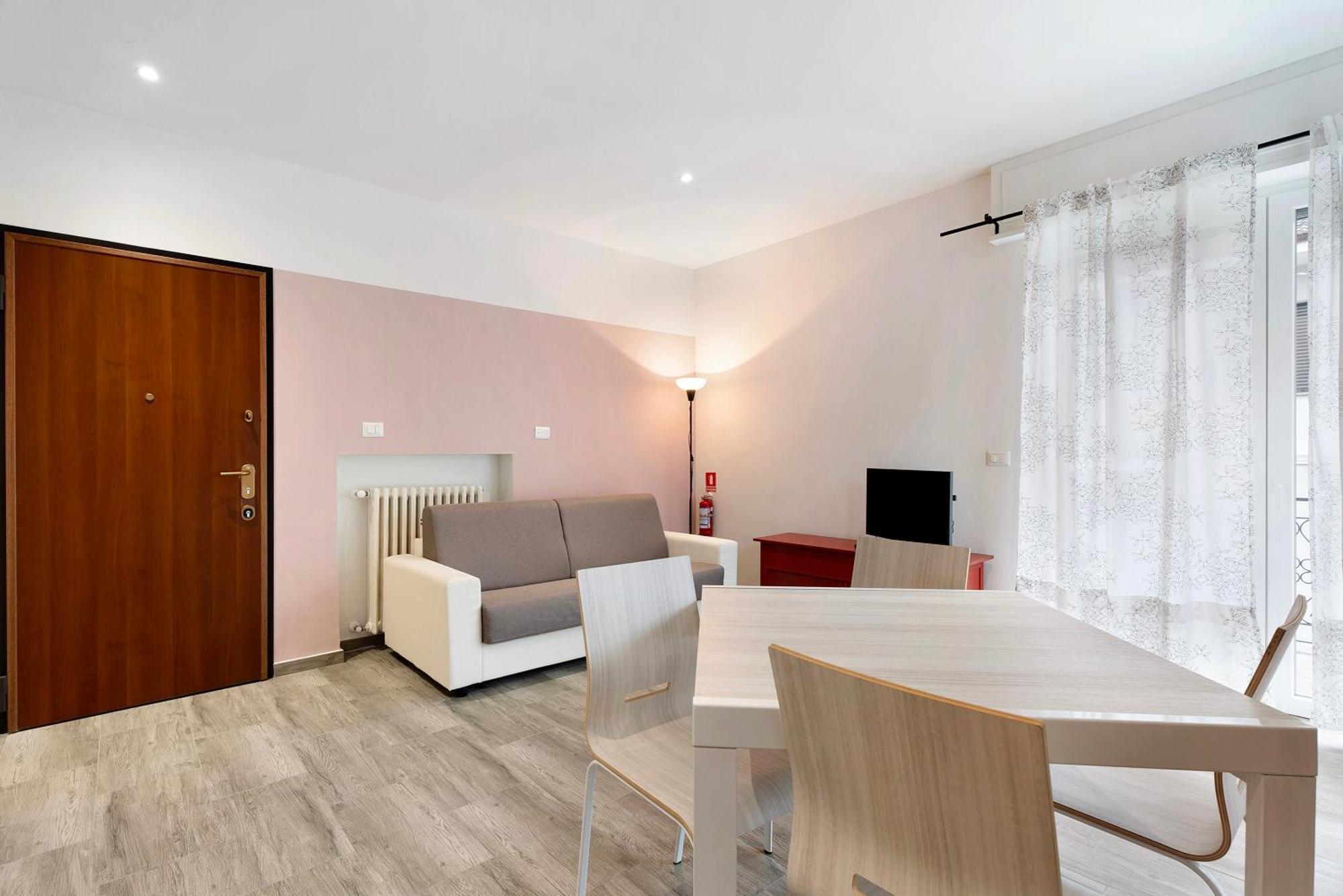 Sweet Home Apartments Peperoncino Arona Luaran gambar