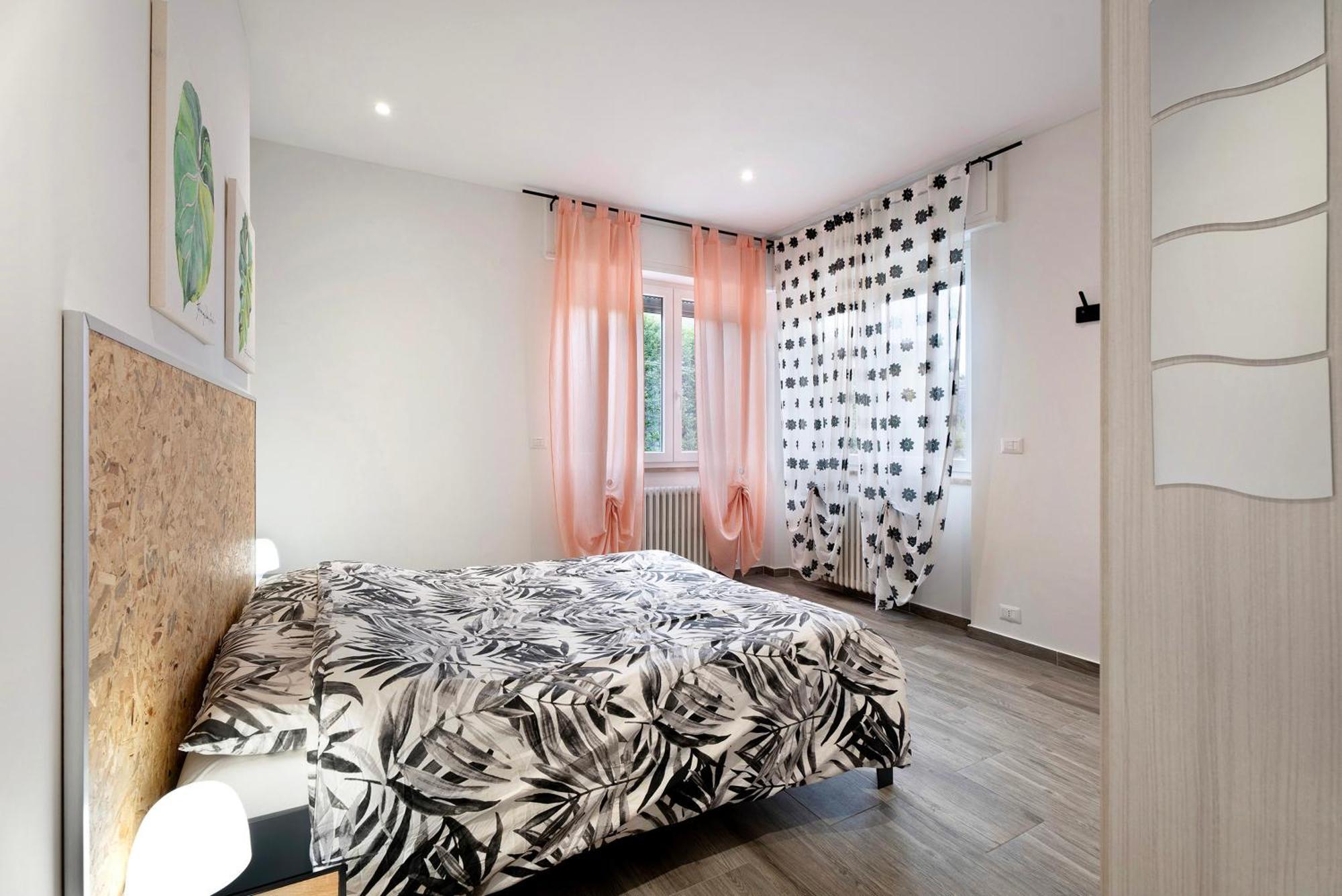 Sweet Home Apartments Peperoncino Arona Luaran gambar